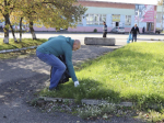 Общегородской субботник объединил боготольцев.